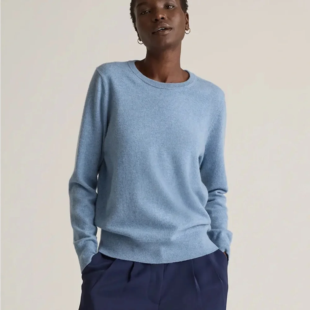 Quince Mongolian Cashmere Crewneck Sweater - Picture 1 of 5